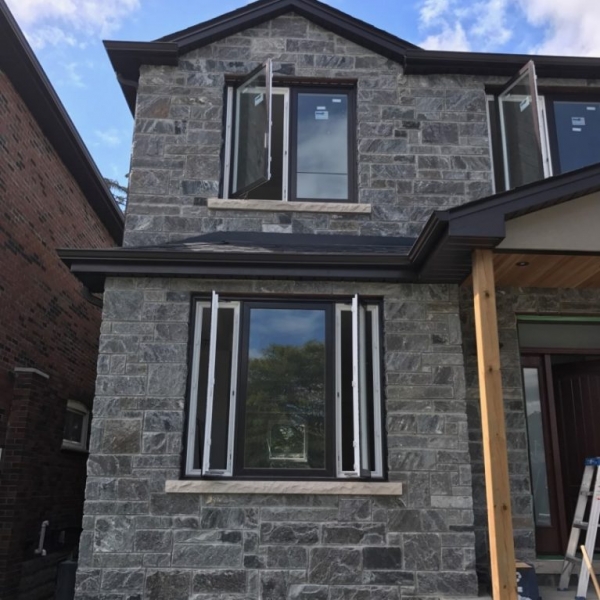 New Home with Stone Facing Hamilton